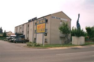 Noctuel Hotel